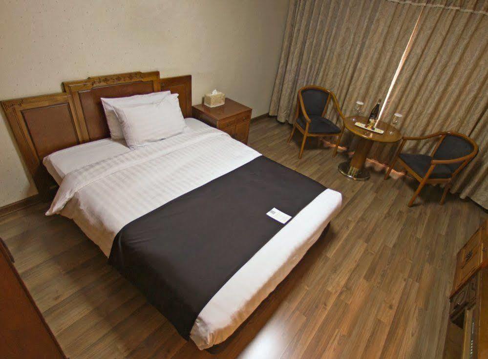 Daegu Prince Hotel Ngoại thất bức ảnh